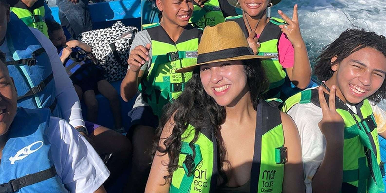 Bahía de las Águilas + Laguna de Oviedo ¡TODO INCLUIDO! - Image 15