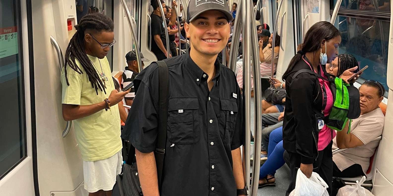 Going Deep Into The Authentic Dominican Neighborhood Tour - Image 7